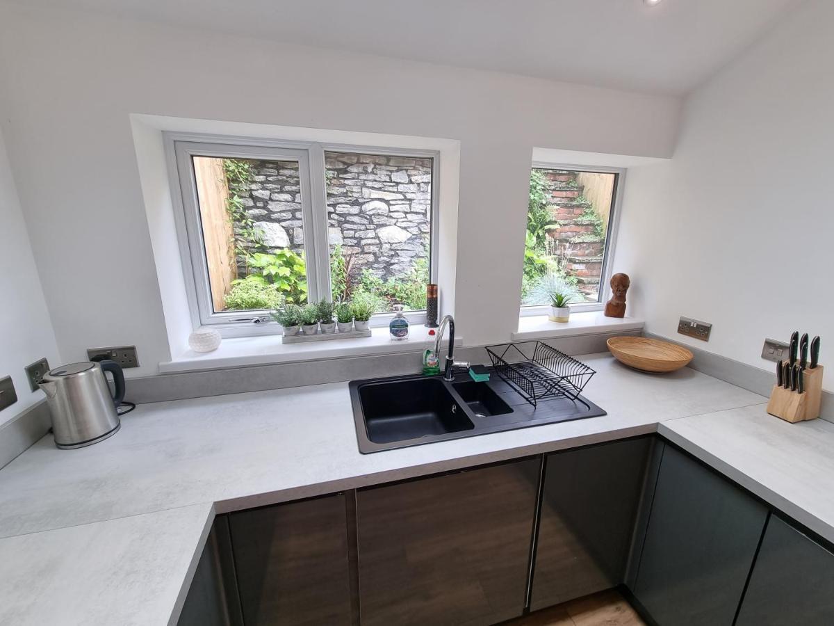 Вілла Hill View Abertillery Екстер'єр фото